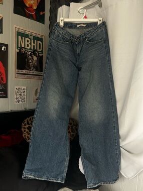 Levi’s low loose jeans size 29